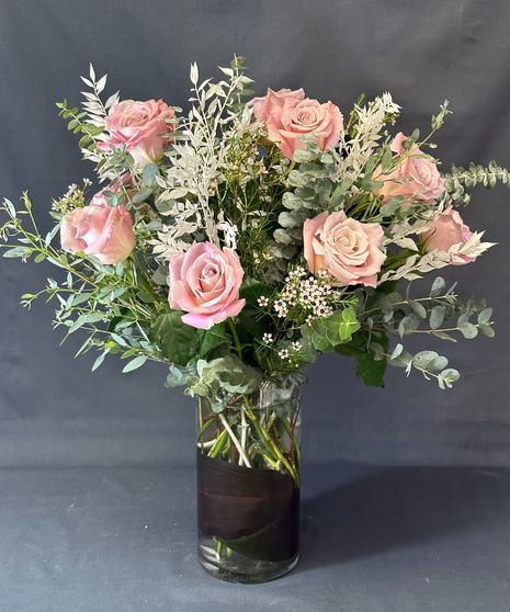 Fall Roses | Houston (TX) Same-Day Fall Flowers Delivered | Breen's Florist