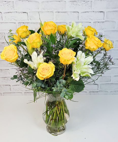 Yellow Roses - 1 Dozen : Flower Delivery Houston TX