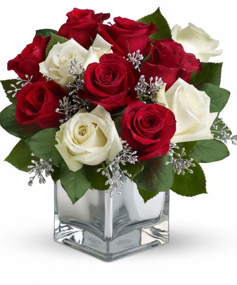 Teleflora's Snowy Night Bouquet DX
